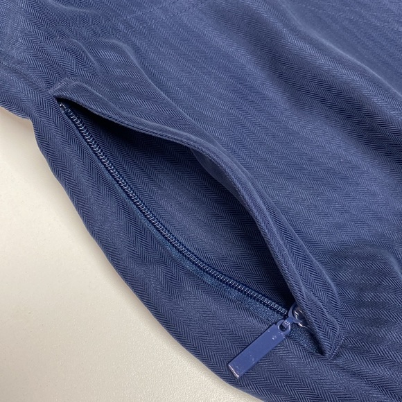 Descente Golf Jacket - Picture 8 of 10